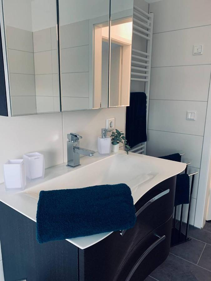Apartment Mit Penthouse Charakter In Drezda Kültér fotó