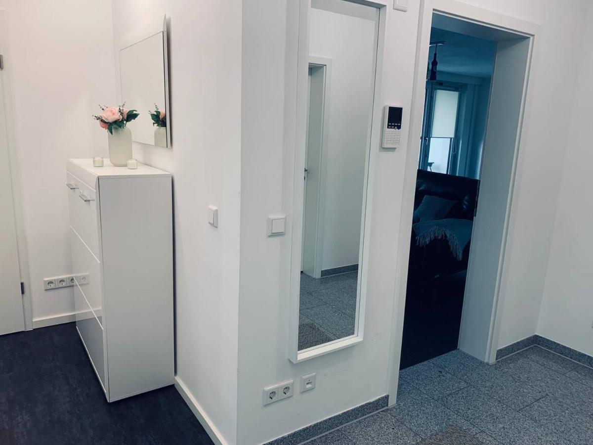 Apartment Mit Penthouse Charakter In Drezda Kültér fotó